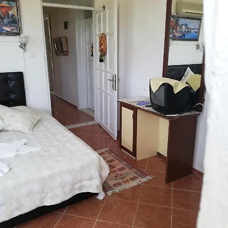 Hotel Oscar 2*